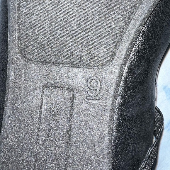 womens flats - Picture 3 of 3